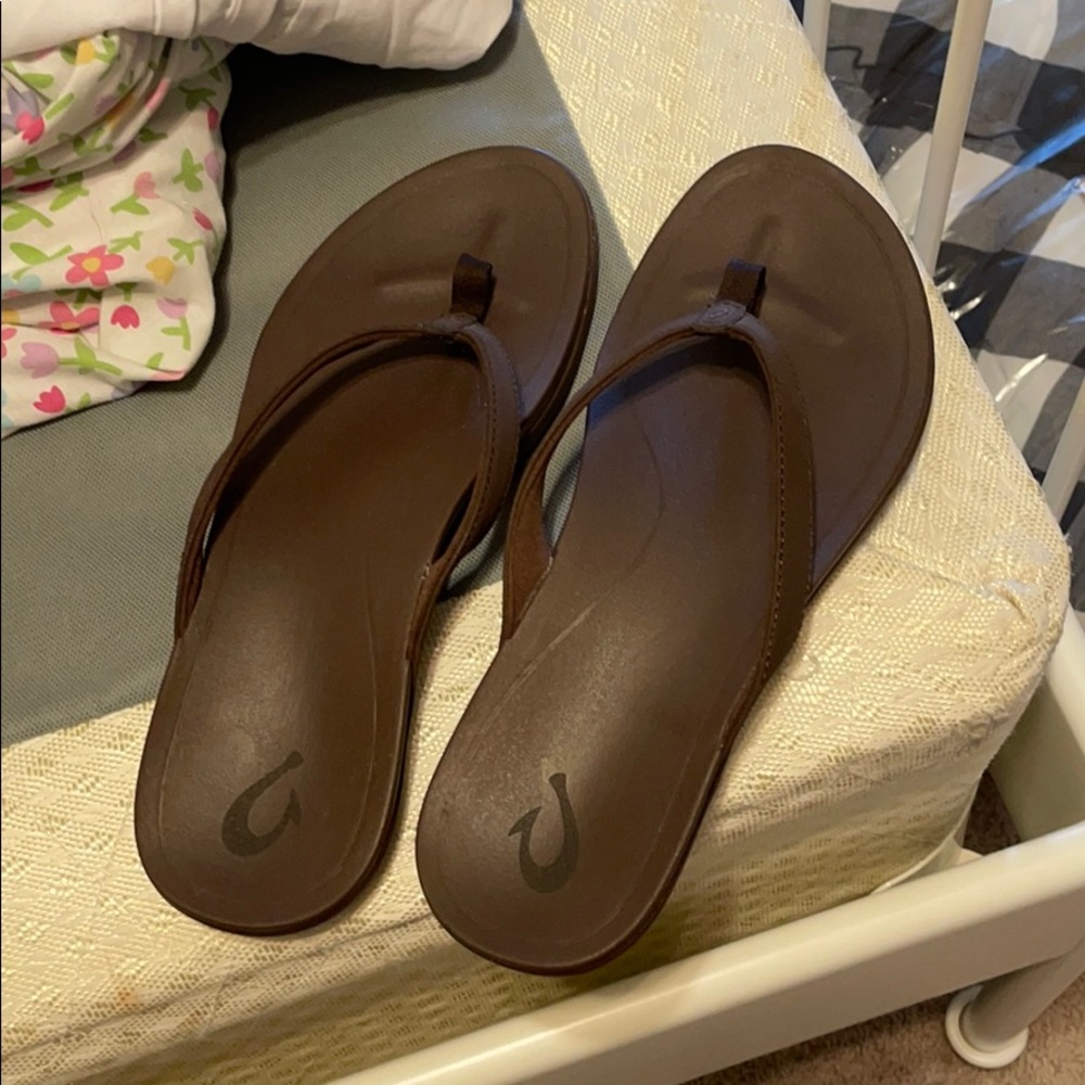 Okukai Sandals